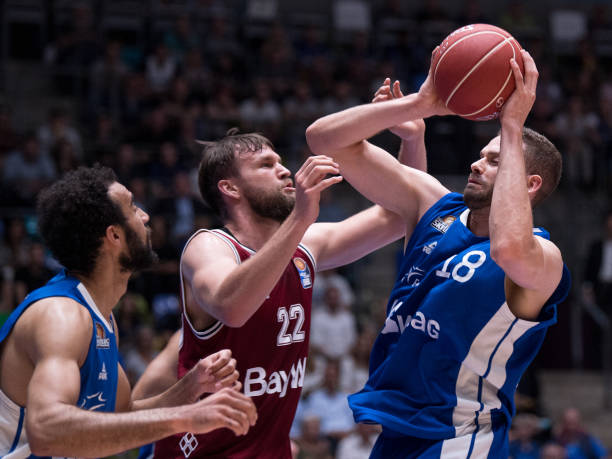 关键球员与 关键球员与