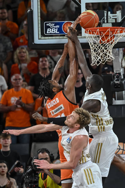 的长河中 的长河中